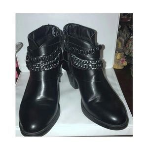 Authentic American Heritage black shoes